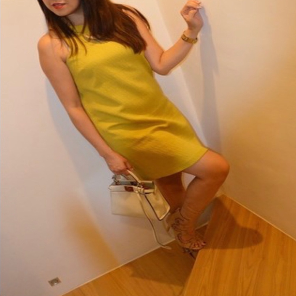 🔵Elizabeth & James Dijon Mustard Open Back Dress